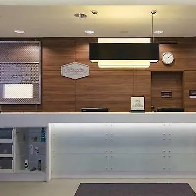 Hampton By Hilton Center Hotell