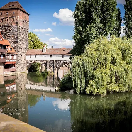 Hampton By Hilton Center 3*