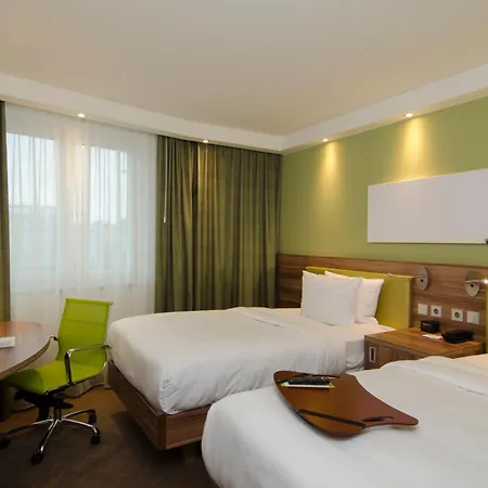 Hotell Hampton By Hilton Center