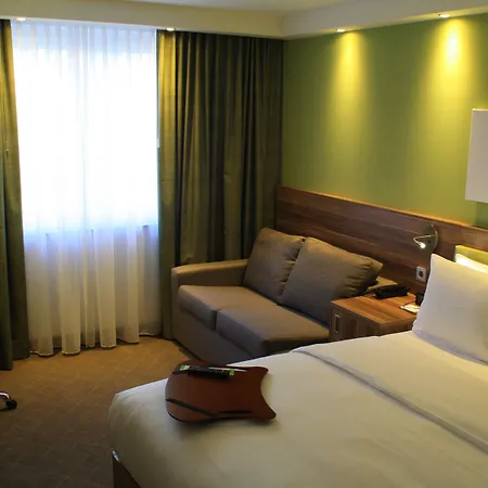 Hampton By Hilton Center נירנברג