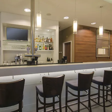 Hotell Hampton By Hilton Center