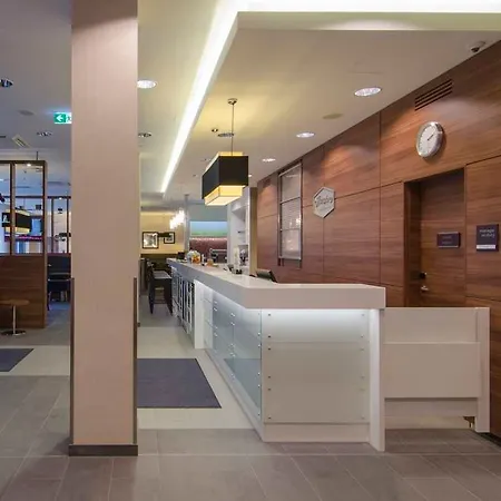 Hotell Hampton By Hilton Center 3*