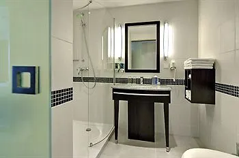 Hampton By Hilton Center Hotel 3*