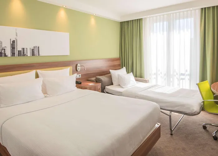 Hampton By Hilton Center 3*