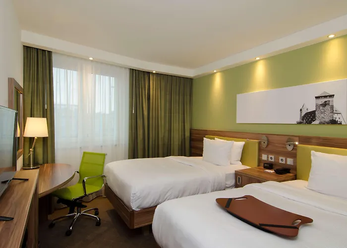 Hampton By Hilton Center