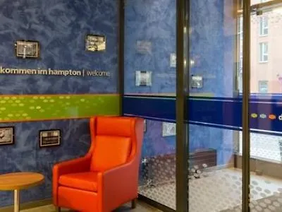 Hampton By Hilton Center